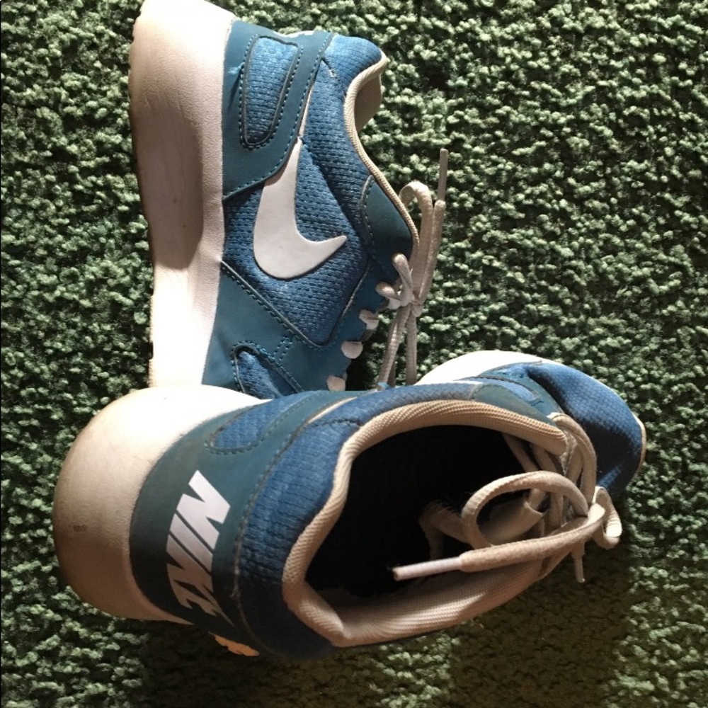 Nike shoes